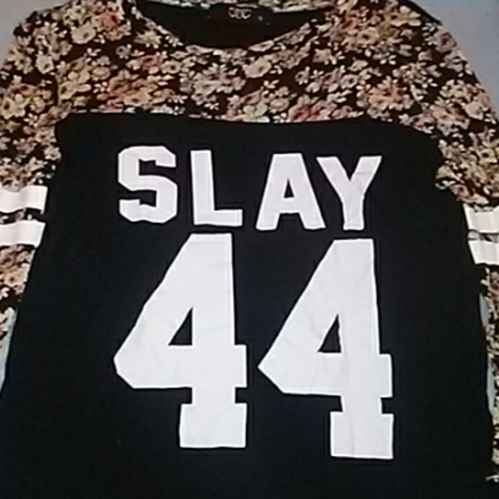 half sleeve t-shirt